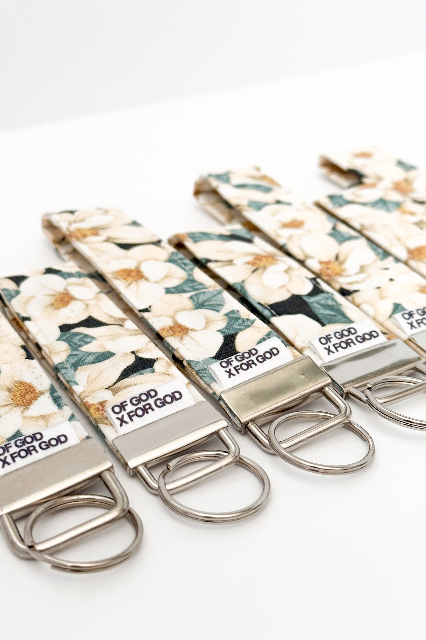 Magnolia Wristlet Keychain